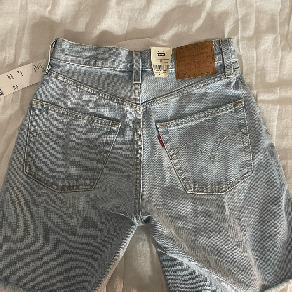 NWT Levi’s 90’s shorts from Urban Outfitters
